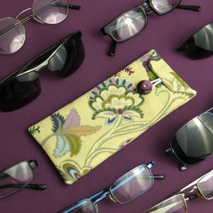 Soft Padded Glasses Case - Floral Series