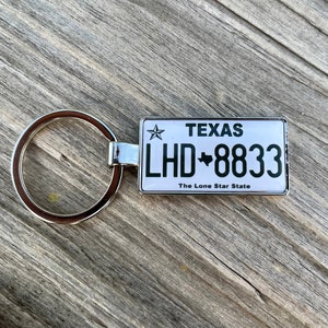 Texas-nummerplaatsleutelhanger, aangepaste gepersonaliseerde Texas-nummerplaatsleutelhanger, Lone Star State-sleutelhanger