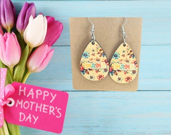 Perfect gift for mom! Mama earrings, drop style.