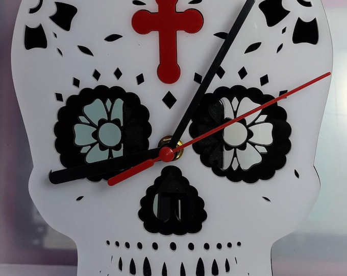 Skull Clock