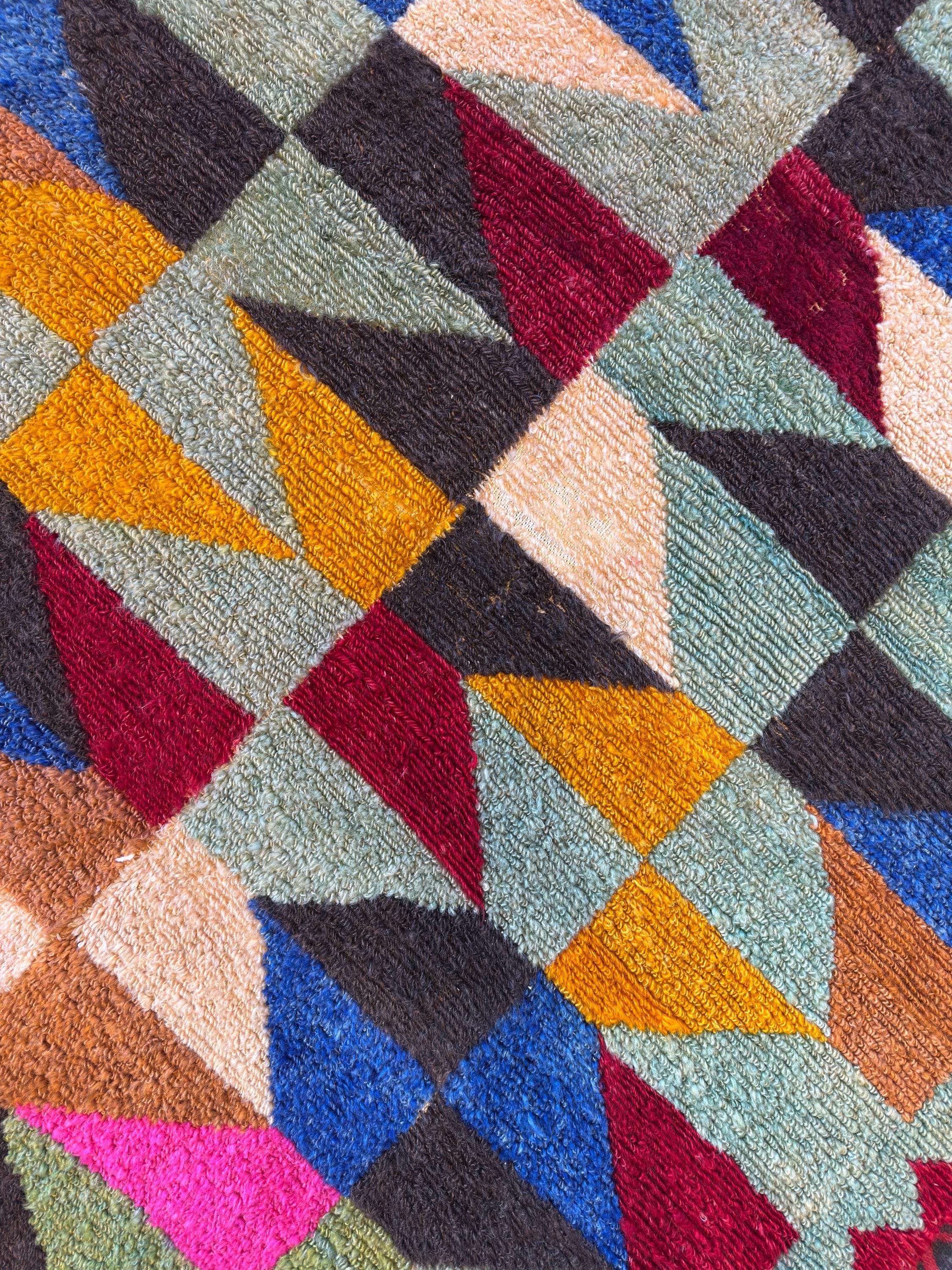 アンティークトルコ製トゥルーラグ：カラフルな幾何学模様のウール