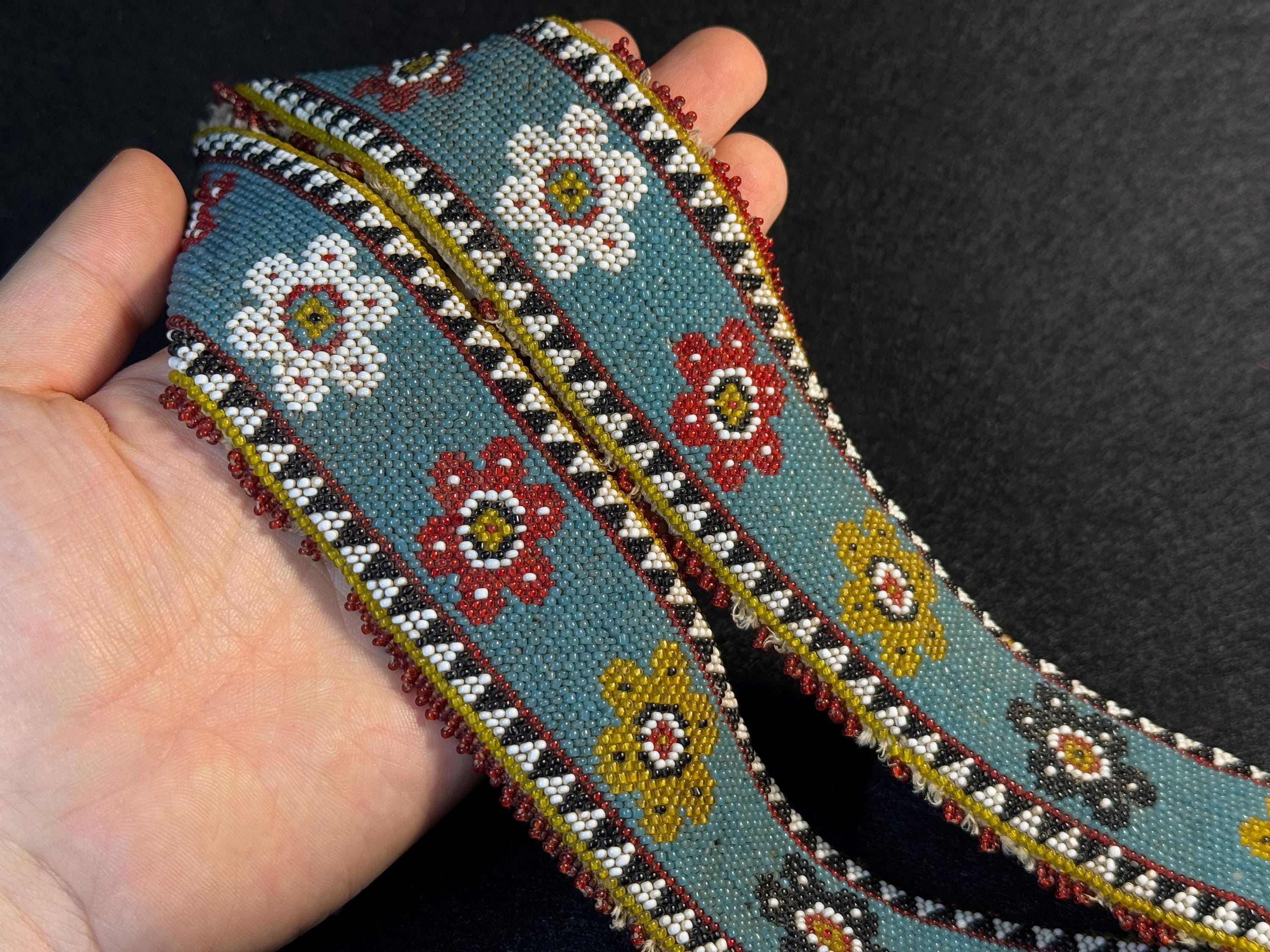 Antique Beaded Belt: Turkish Prison Art Floral Beadwork  display picture 3