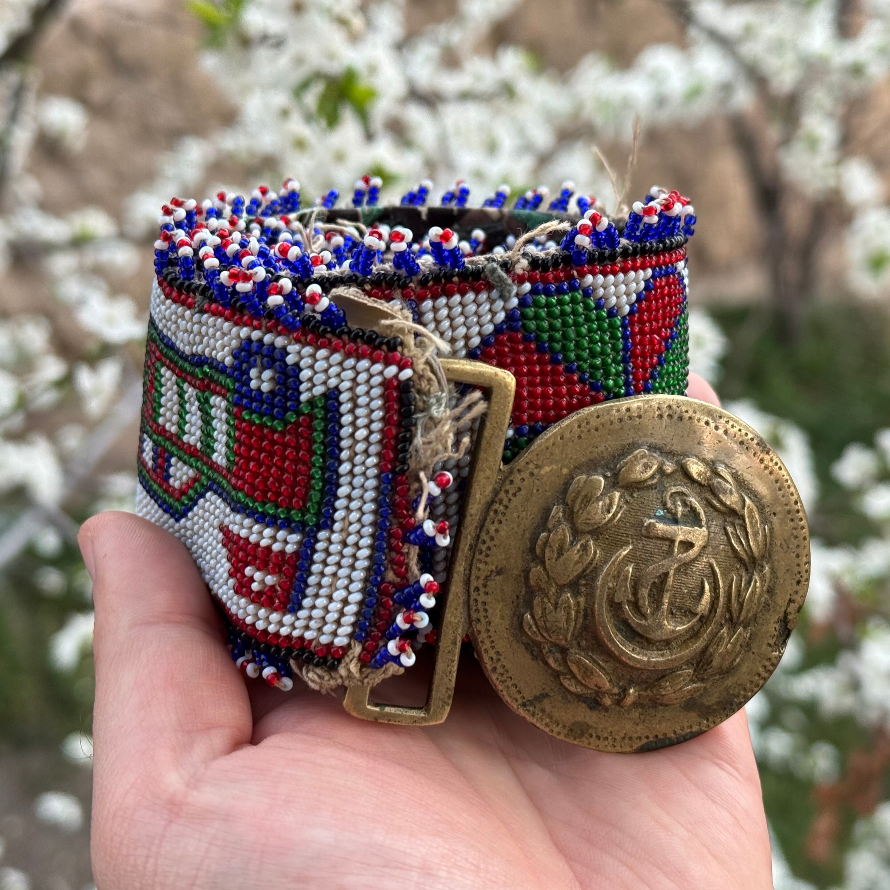 Vintage beaded beautiful floral belt no tag. Small/medium Vintage 1920s Womens Hand Beaded Floral Belt, Antique Art  main image 3