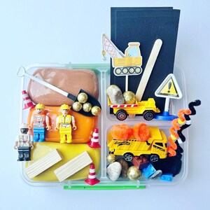 Construction Play Dough Kit, Truck Sensory Kit, Construction Sensory Play Dough Kit, Construction Birthday Gift, Construction Birthday Party