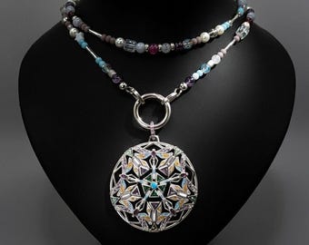 Long pearl necklace colorful,necklace with gemstones,necklace with pendant,high-quality fashion jewelry,long necklace with pendant,dragonfly