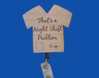 Porta badge retrattile in legno per turno di giorno/turno di notte