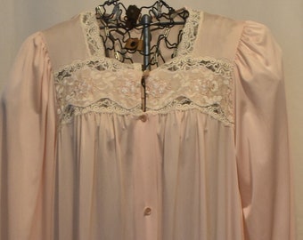 Peach Shadowline Robe // Size Medium