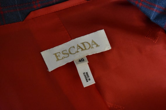 Escada Blazer // Classically Beautiful Blue and R… - image 10