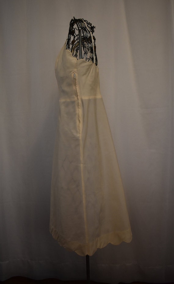 Vintage Cream Barbizon Full Slip // Size 9 - image 2