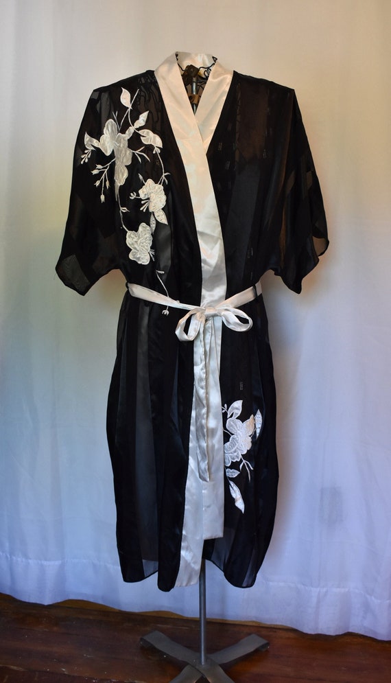 Victoria Secret Robe // Size Medium to Large