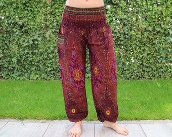 Rot-Braune Sommerhose mit Blumenmuster und Elastikbund - Harem Pump Yoga Goa Aladdin Hippy Boho Gypsy Ballon Baggy Hose aus Viskose