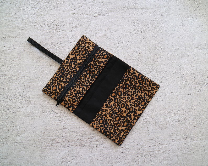 Tobacco bag leopard printed with elastic band no.TB253 image 6