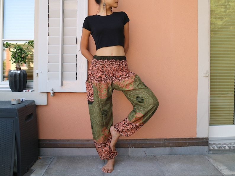 Olive green floral printed summer pants with elastic band no.P11 Harem Pump Yoga Goa Aladdin Hippy Boho Gypsy Ballon Baggy pants image 2