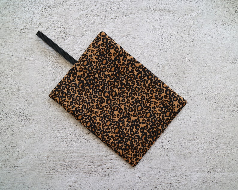 Tobacco bag leopard printed with elastic band no.TB253 image 7