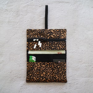 Tobacco bag leopard printed with elastic band no.TB253 image 4