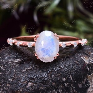 Unique Rainbow Moonstone Oval Ring, 925 Sterling Silver Moonstone Ring, Moonstone Wedding Ring, 14k Gold Moonstone Ring June Birthstone Ring
