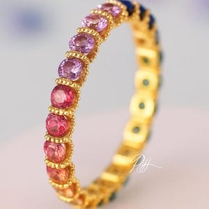 Vintage Rainbow Sapphire Ring, Gradient Eternity Ring, 2.5mm Rainbow Ring, Full Eternity Band Stacking Ring, Miligree Rainbow Sapphire Ring