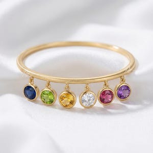 Natural Rainbow Sapphire Dangle Ring, Dainty Bezel Charm Ring, Solid Gold Stackable Statement Ring, Unique Statement Ring