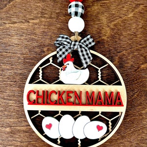 Kippenwagen-bedels, achteruitkijkspiegelbedels, auto-bedels, auto-accessoires, houten auto-bedels, cadeaus, Chicken Mama-bedels, Crazy Chicken Mama