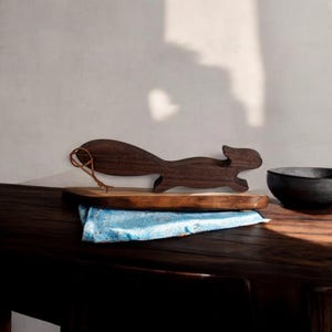 Wooden Squirrel Oven Rack Puller (Walnut, Handcrafted, Safe Grip)