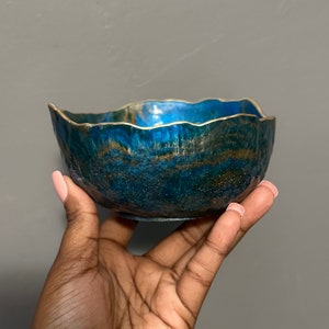 blue and gold, Resin Decorative Bowl, Trinket Bowl, entryway bowl, Customizable Decorative Bowl, key bowl, Catch All Jewelry Tray