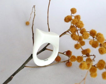Chunky clay ring, white jewelry, unusual rings, modern design porcelain ring, bold ceramic ring