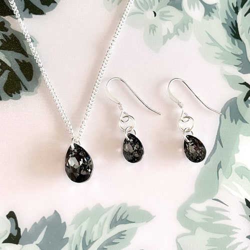 Swarovski Crystal Teardrop Jewelry Set: Sterling Silver Necklace and Earrings