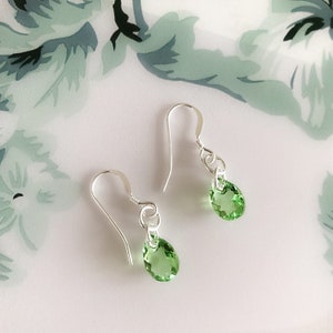 Dainty Green Peridot Teardrop Earrings Sterling Silver/Swarovski Crystal Peridot Earrings/August Birthstone Jewelry/August Birthday Gift