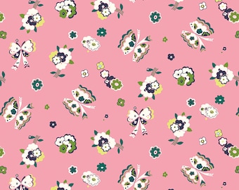 Liberty of London Fabric for Quilting The Carnaby Collection Fluttering Floral A Pink 04775944A