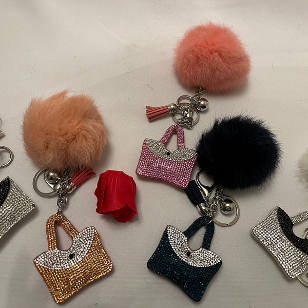 Porte Clefs Femme avec pendentif sac à main en strass et pompon/Mode/Cadeaux/Saint Valentin/Accessoire/Argent/Noir/Rose/Doré/Abricot/Chic
