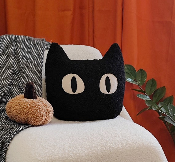 Plush cat cushion hotsell
