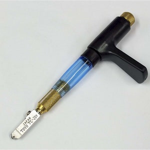 Toyo Pistol Grip Glass Cutter - Includes CJ's 8oz. Cutting Oil - Assorted  Col