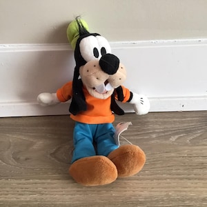10” GOOFY Plush From Disney Mickey Stuffed Animal Toy