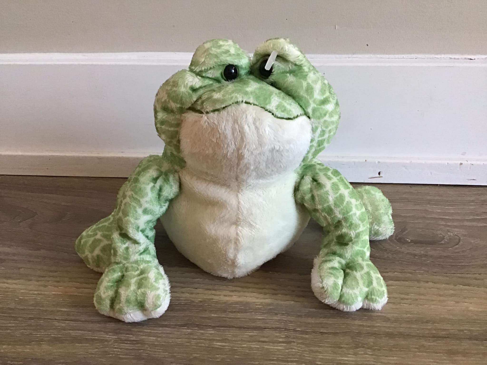 Webkinz Classic Spotted Frog HM142 Retired, Plush Green