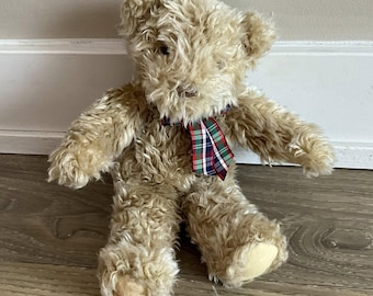 Vintage Gund Bear Fuzzy or Wuzzy, 1990 plush bear beige 10" vintage Gund bear, long plush fur teddy