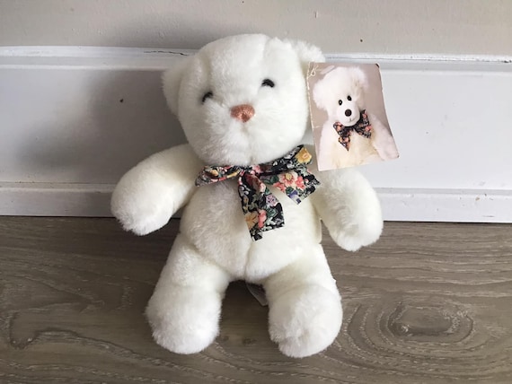 Vintage 1993 GUND Bearish White Teddy Bear Stuffed Animal Soft