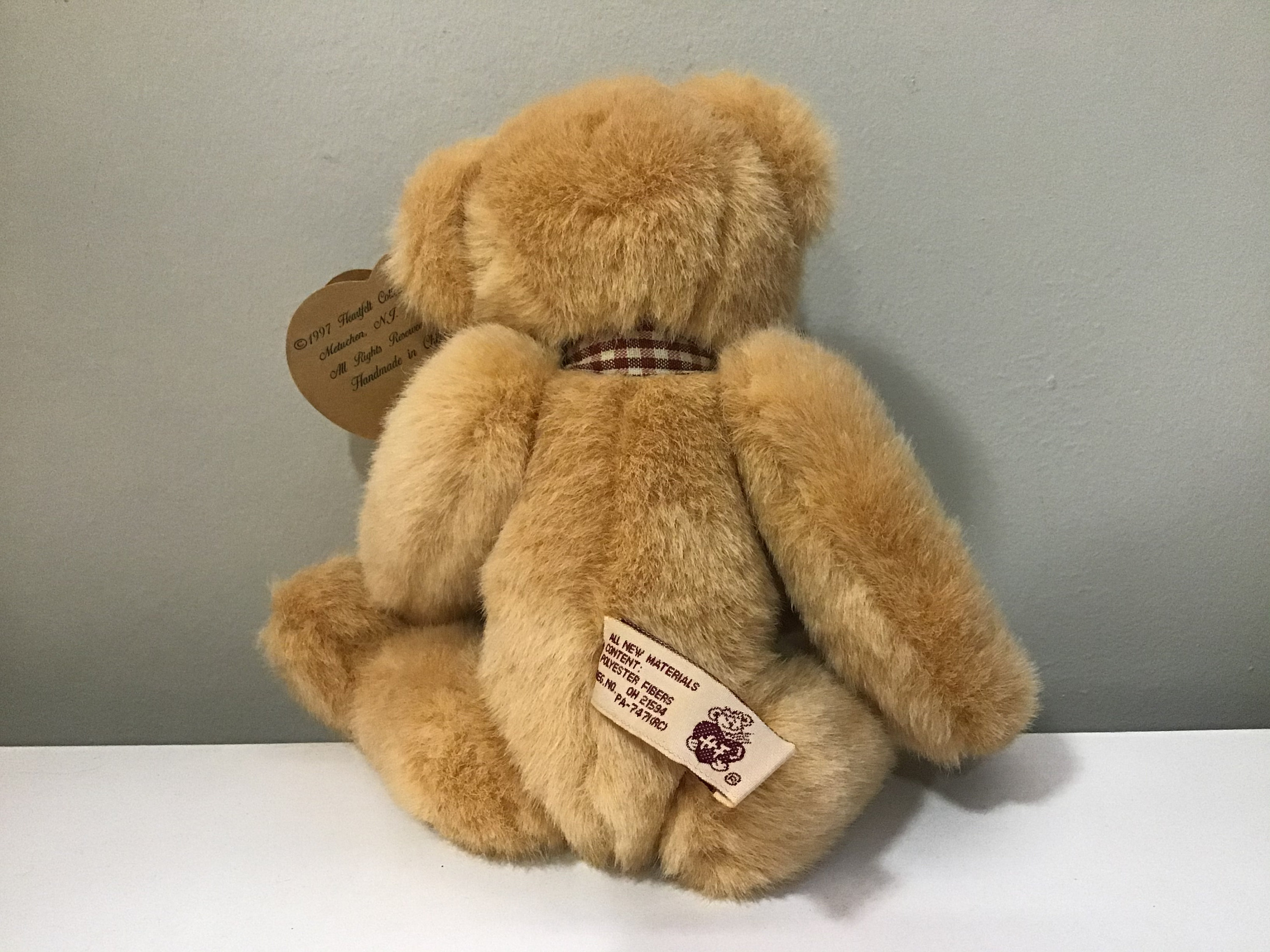 Vintage Heartfelt Collectibles Bear 1997 Stuffed Animals Plush 