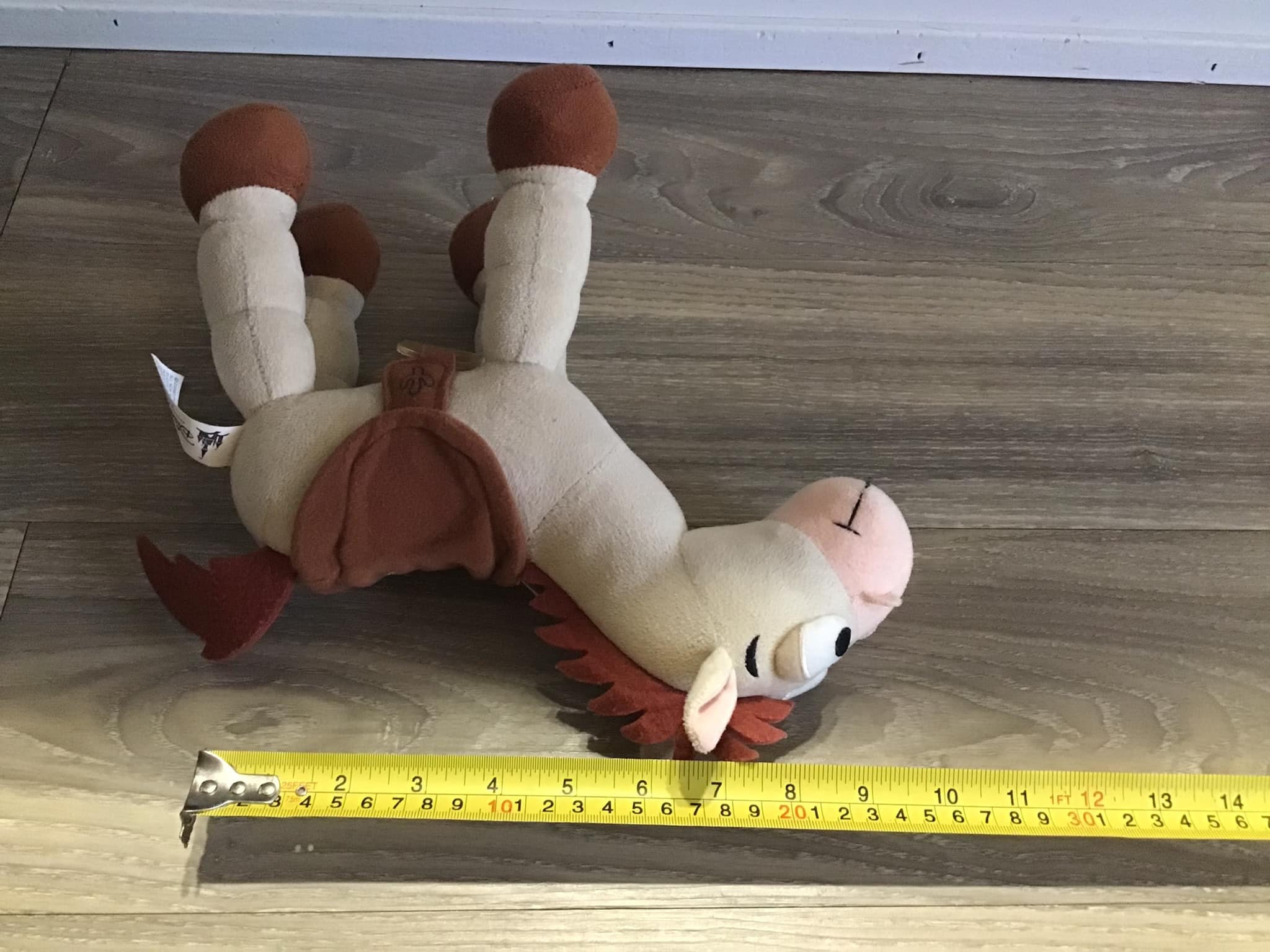 ディズニーパークス トイストーリー ブルズアイ ぬいぐるみ 曲げられる