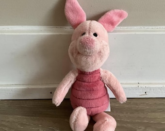 Disney Piglet 7.5" Soft Toy Plush Winnie The Poohs Friend Pig