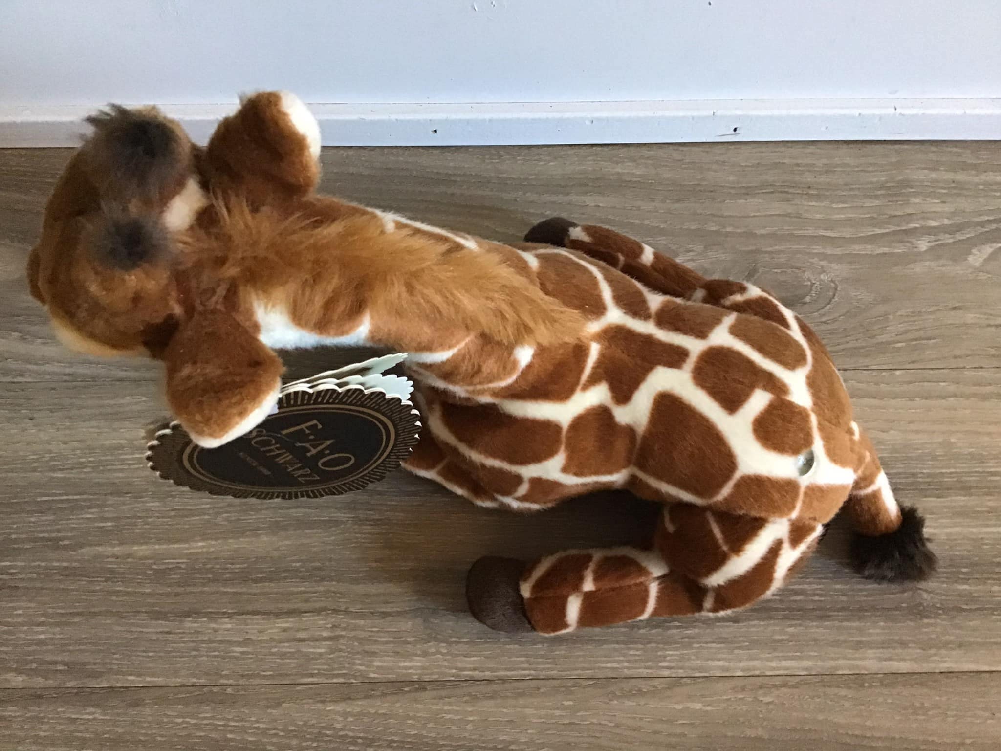 シュワルツ キリン ぬいぐるみ タグ付き ブラウンベージュ 14インチ