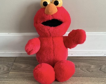 Pelúcia vintage do Elmo que faz cócegas, da Tyco, de 1995, da Vila Sésamo.