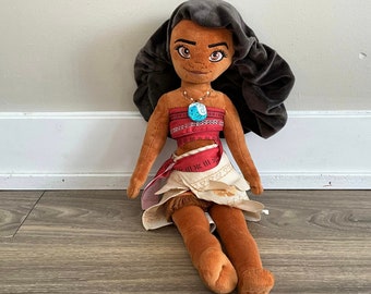 Muñeca de peluche de la princesa Moana de Disney