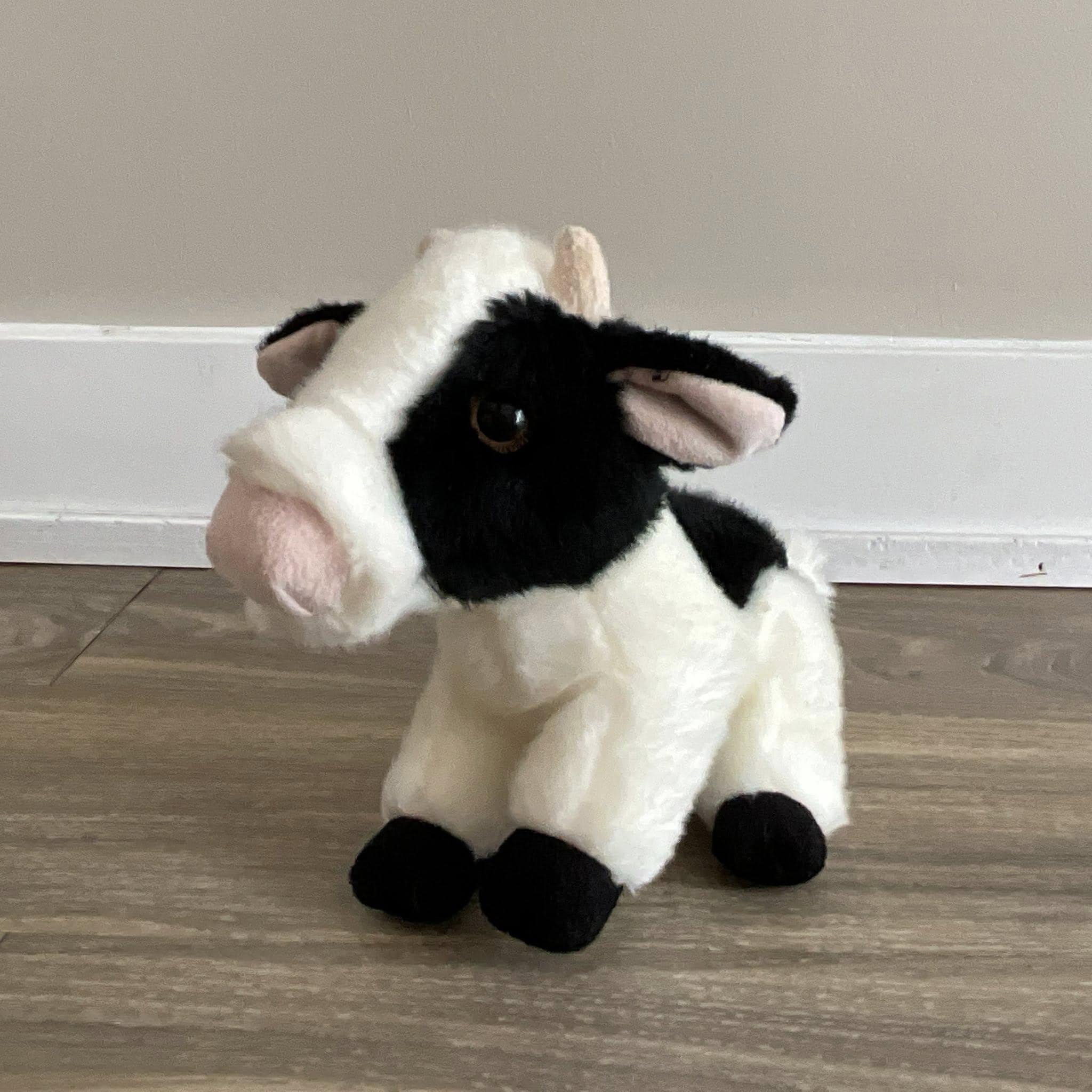 オーロラ ブラック＆ホワイト 牛のぬいぐるみ 小 9インチ - Etsy 日本