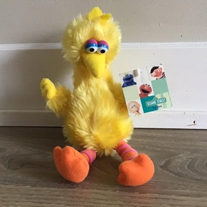 Sesame Street 2003 Big Bird Stuffed Animal Toy Plush 9.5"