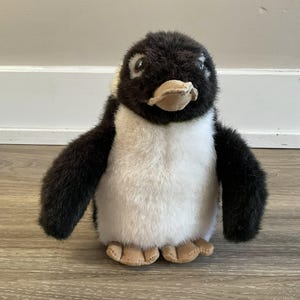 Peluche vintage Gund Penguin del 1986.