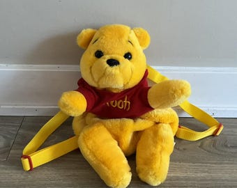Mochila de peluche para niños de 15" de Disney Winnie the Pooh