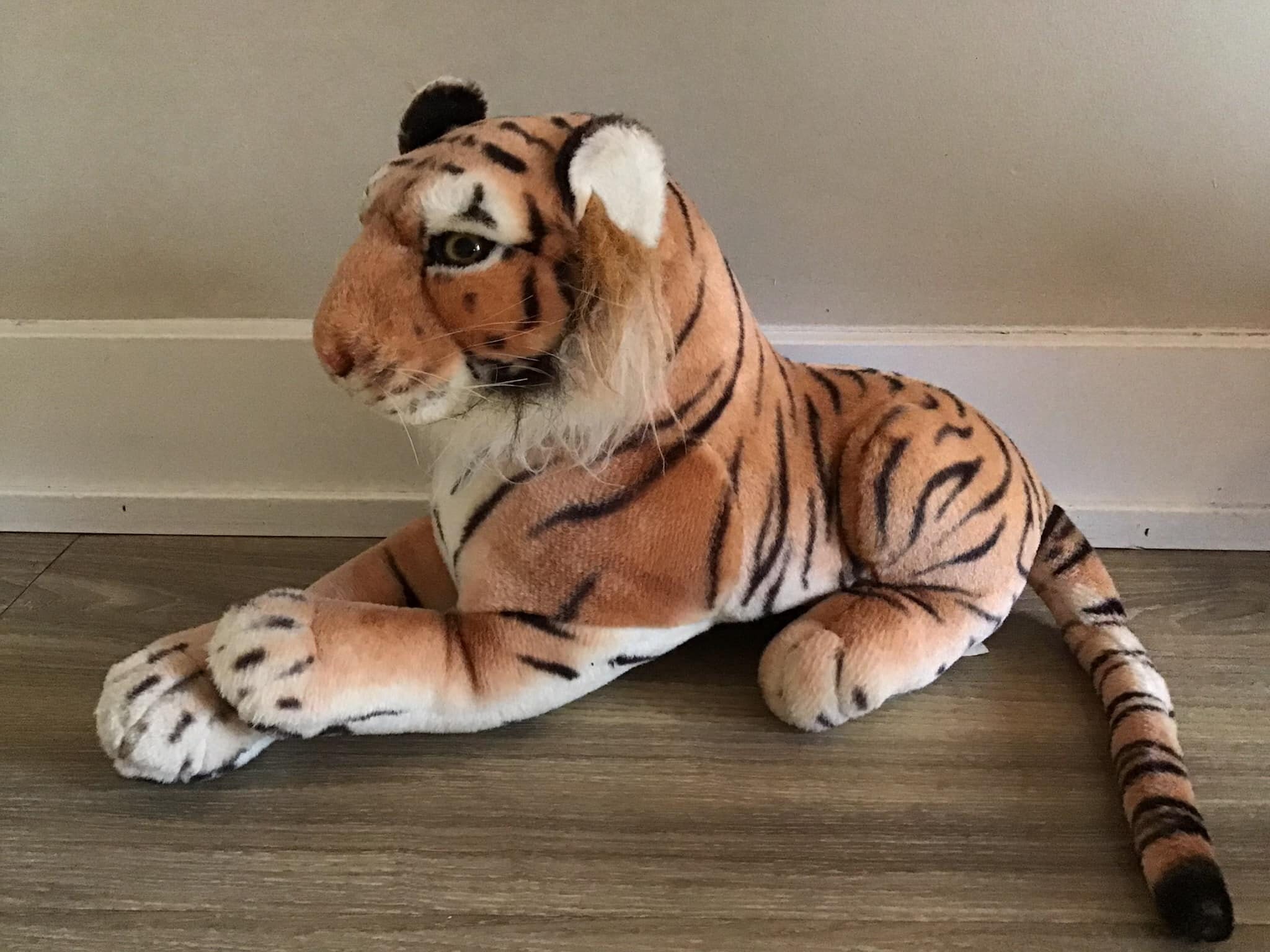 Tigre Peluche 23 Cm – Animal Réaliste Tout Doux – Peluche Oreiller Pour Enfants