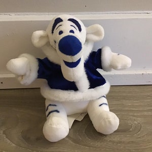 Disney Winnie the Pooh White and Blue Tigger the Tiger Stuffed Animal Plush Toy 6&quot;