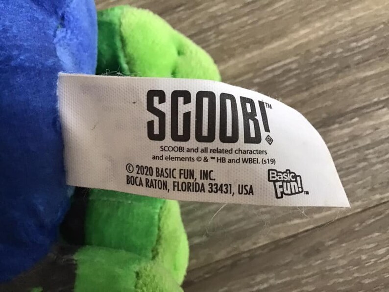 Basic Fun! 2020 Scoob Dynomutt Stuffed Animal Toy Plush 6.5