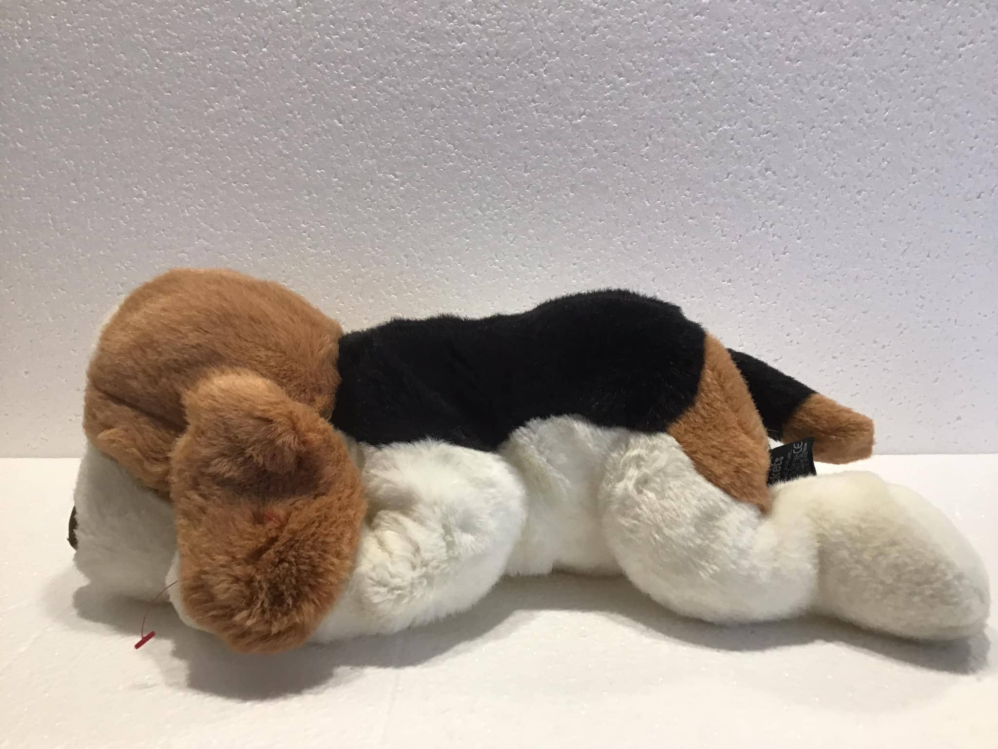 Vintage Russ Berrie Buckets 13” Plush Basset Hound Beagle Stuffed